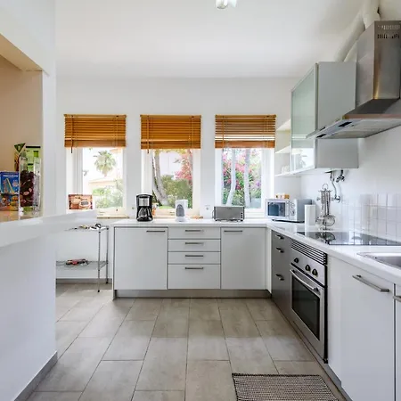 فيلة 715 - Our Retreat البوفيرا